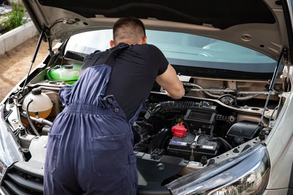 Maintenance Système de Refroidissement Véhicule